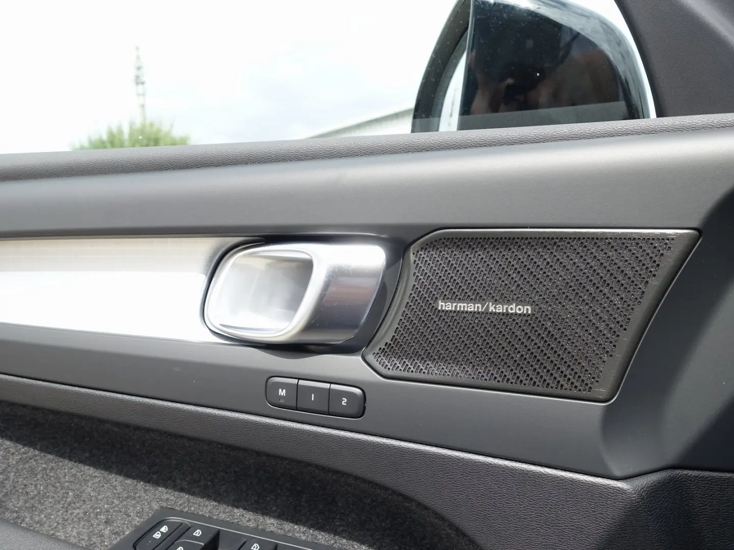 XC40 B4 Mild-Hybrid Plus Dark/360°/H&K/Memory