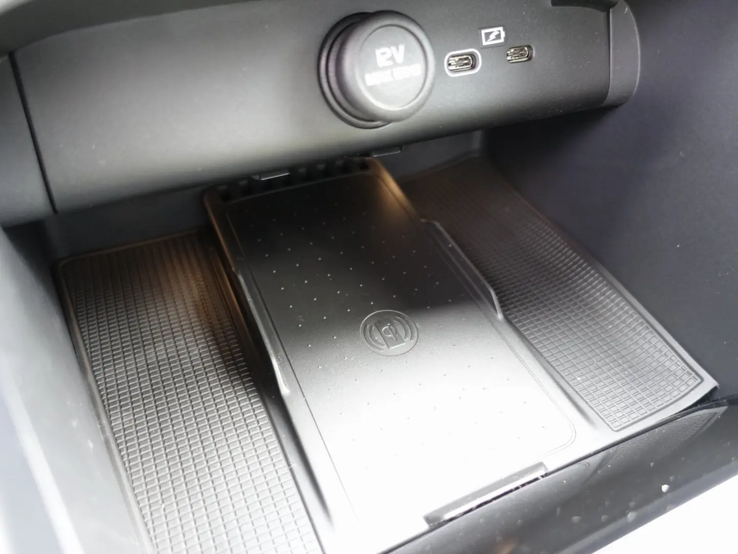 XC40 B4 Mild-Hybrid Plus Dark/360°/H&K/Memory