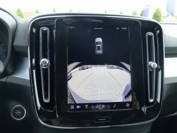 XC40 B4 Mild-Hybrid Plus Dark/360°/H&K/Memory
