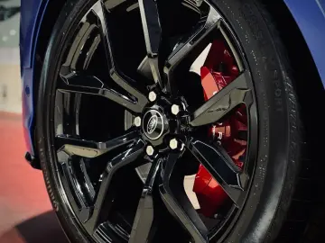 Range Rover Sport SVR|CARBON|BLAU-MATT|PANORAMA|