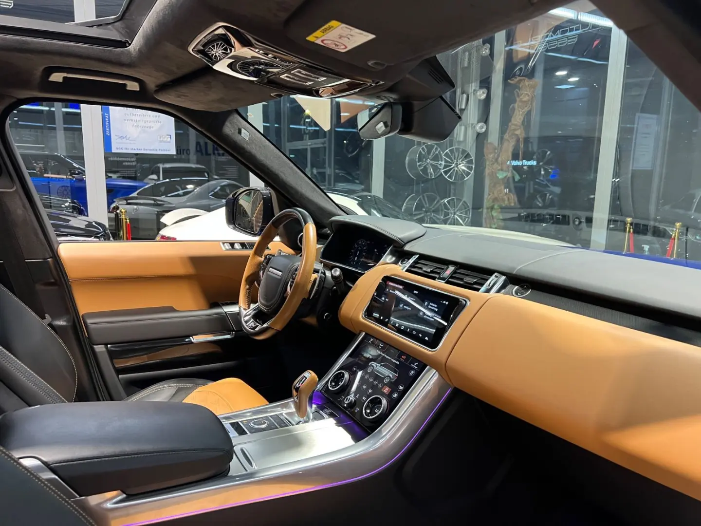 Range Rover Sport SVR|CARBON|BLAU-MATT|PANORAMA|