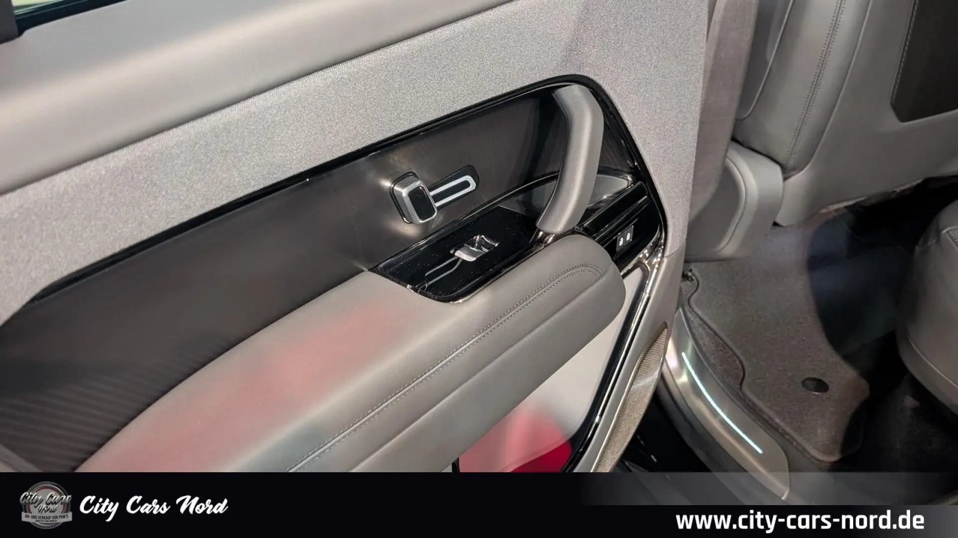 Range Rover Sport   P635 SV Edition One - Obsi.