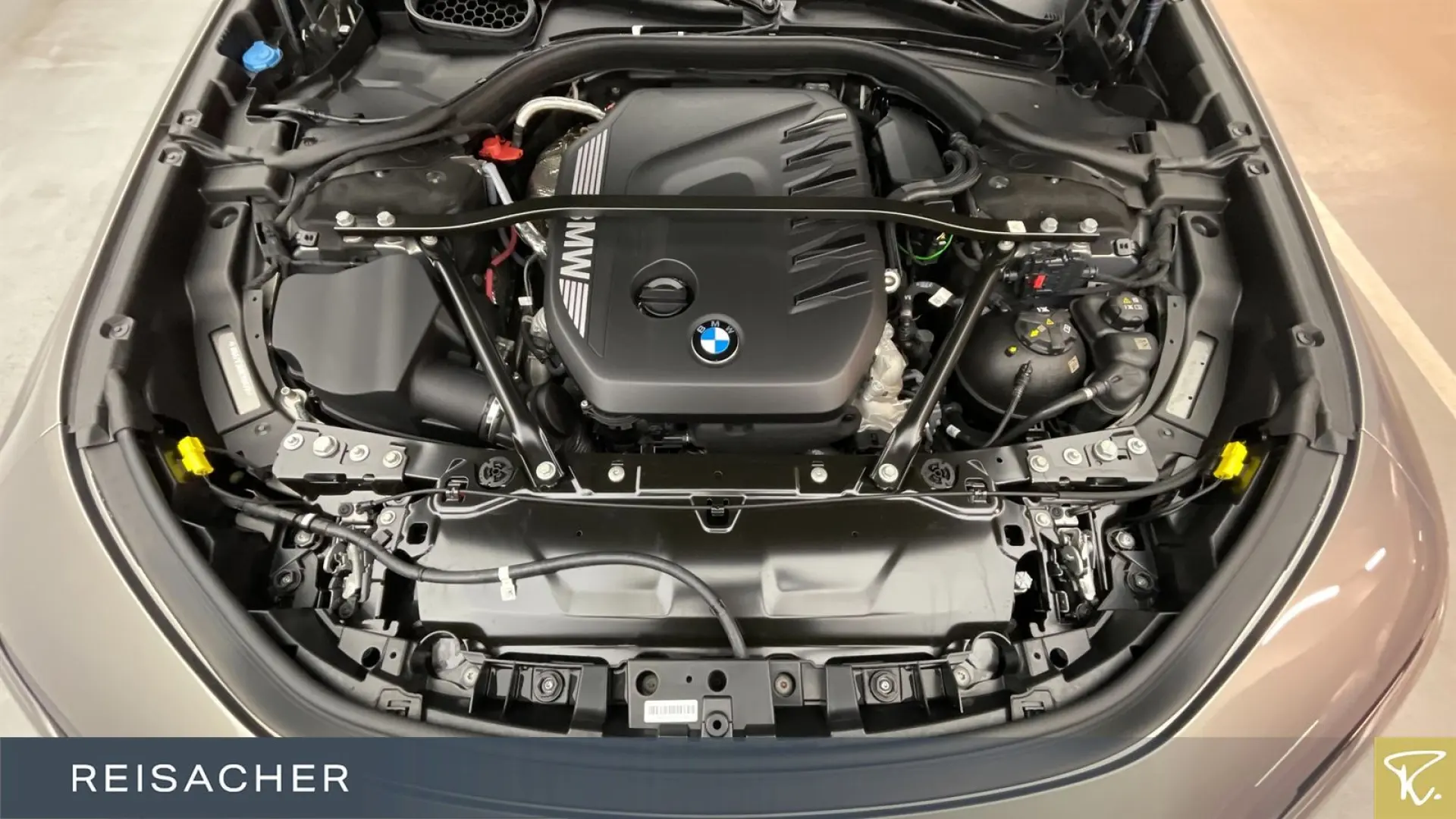 740d A xDrive M-Sport,SkyLou,AHK,DAProf,360°,STH