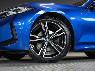 320d xDrive M Sport SHADOW HUD ACC KAMERA M-BLAU