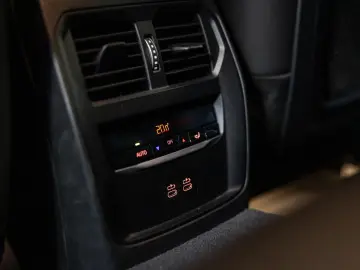 320d xDrive M Sport SHADOW HUD ACC KAMERA M-BLAU