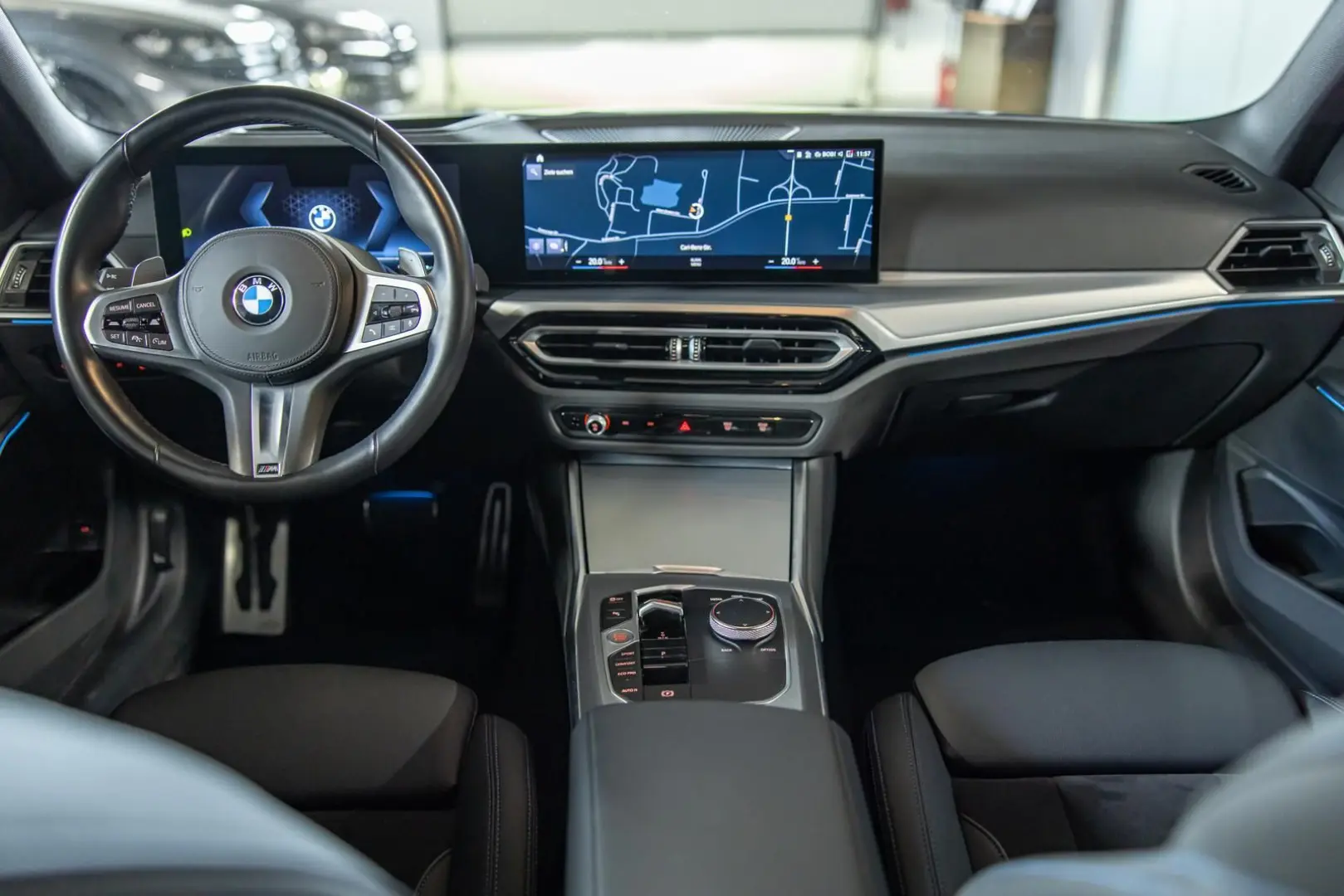 320d xDrive M Sport SHADOW HUD ACC KAMERA M-BLAU