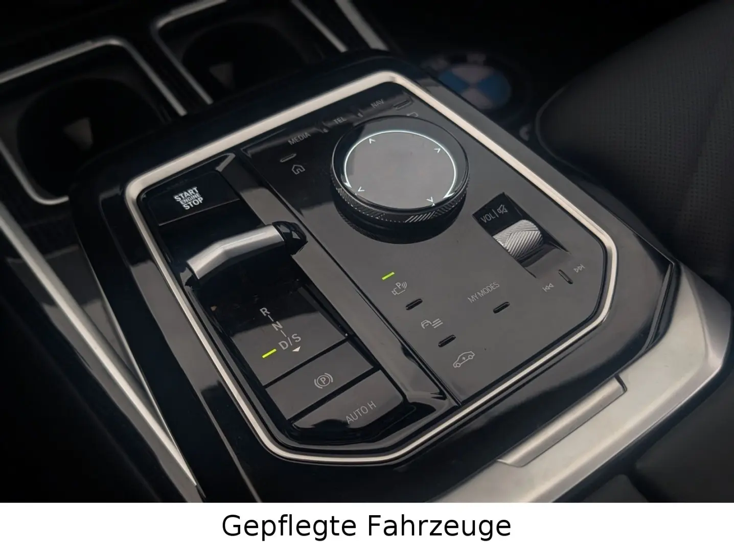 740d xDrive M-Sportpaket ShadowLine Iconic SoftC
