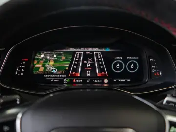 RS6 4.0 TFSI quattro PANO B&O STHZ KERAMIK MTM