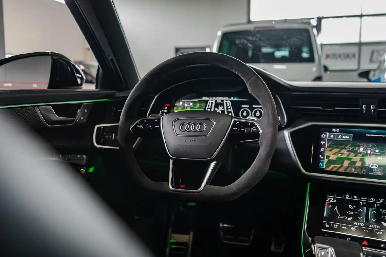 RS6 4.0 TFSI quattro PANO B&O STHZ KERAMIK MTM