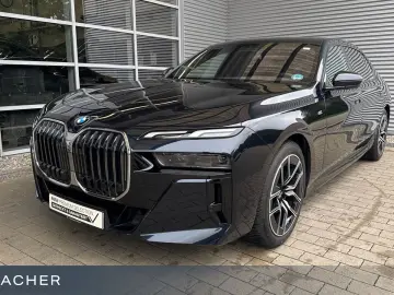 740d xDrive M-Sport Navi StdHz ACC Pano 360