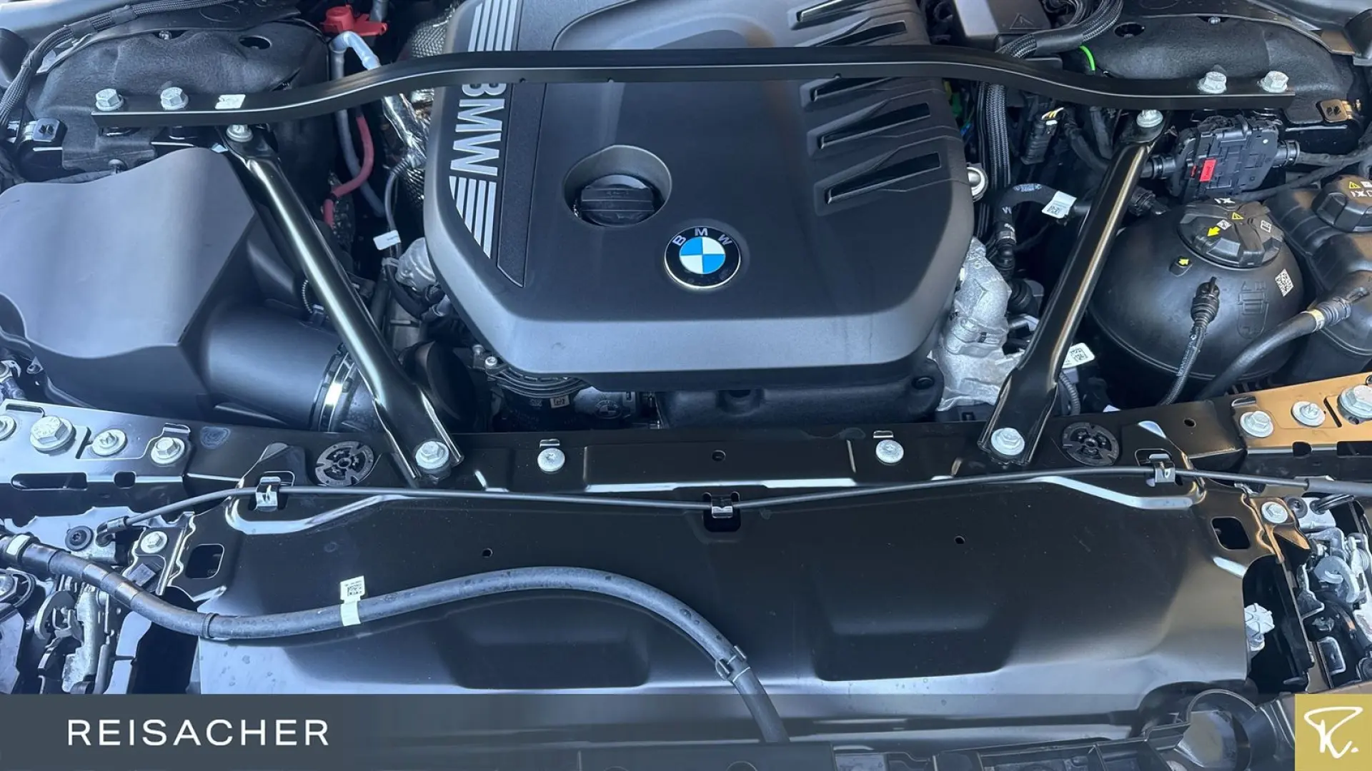 740d xDrive M-Sport Navi StdHz ACC Pano 360°
