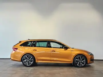 Octavia 2.0 TDI Sportline Matrix Virtual HuD 18'