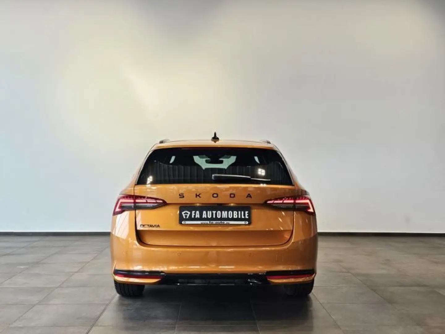 Octavia 2.0 TDI Sportline Matrix Virtual HuD 18'