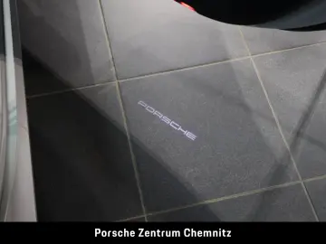 911 Carrera 4 GTS Cabrio;Sportabgas;BOSE;LED-Mat