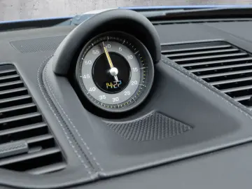 992 GT3 Touring Enzianblaumetallic, Chrono Paket