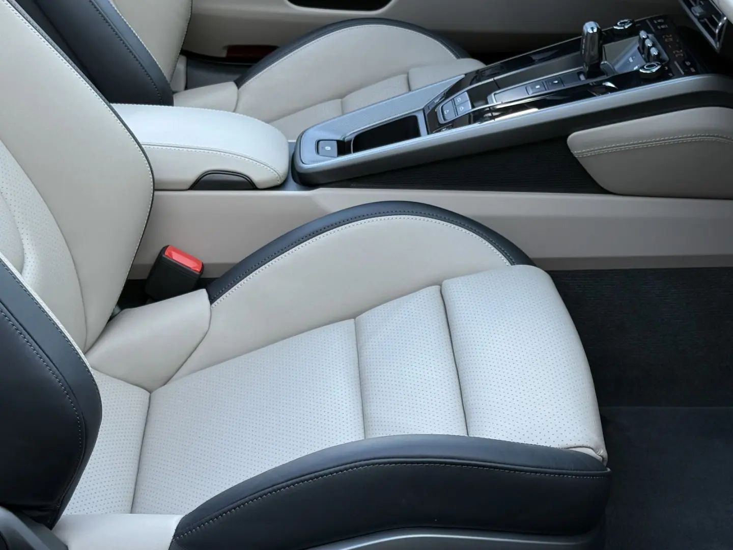 992 911 Carrera Cabriolet SPORTDESIGN-ABGAS*HD-M