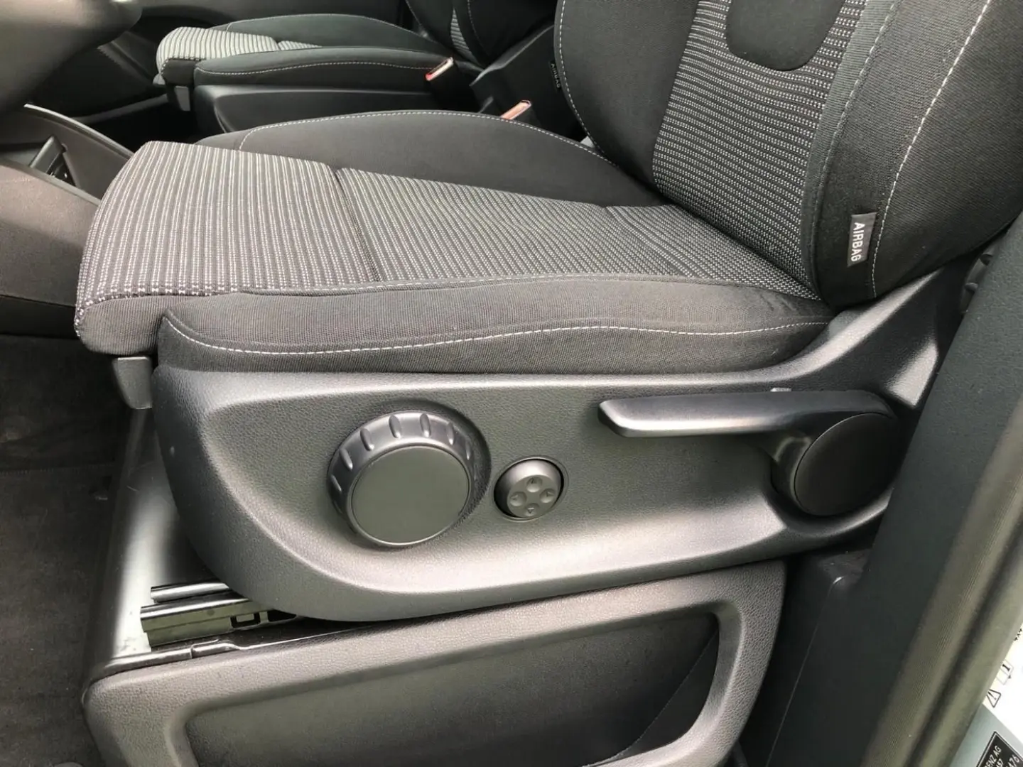 V 220 d 4MATIC STYLE Lang AHK*Easy-Pack**Kamera*