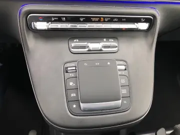 V 220 d 4MATIC STYLE Lang AHK*Easy-Pack**Kamera*