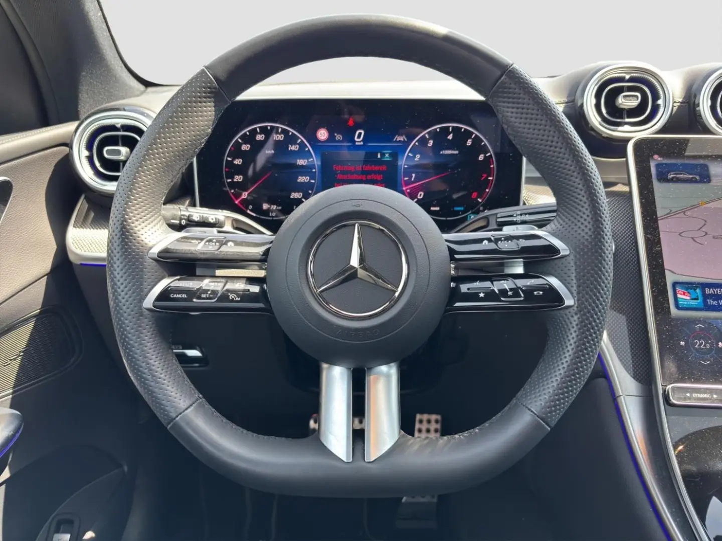 GLC 200 4M *AMG Line Advanced Plus*Pano*Mem*AHK*