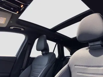 GLC 200 4M *AMG Line Advanced Plus*Pano*Mem*AHK*