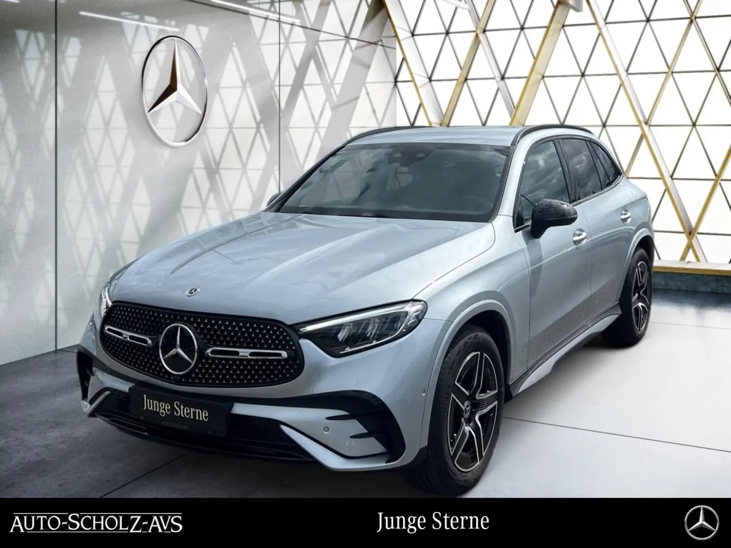 GLC 300 d 4MATIC AMG Night*AHK*Memory*KAM*Distro
