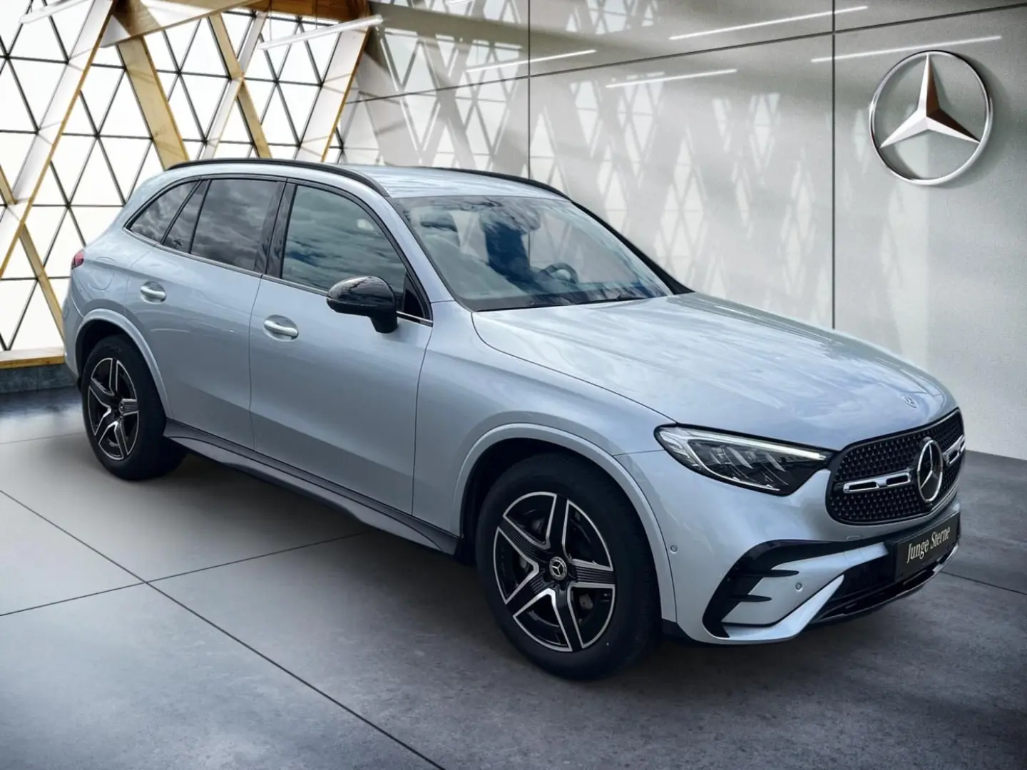 GLC 300 d 4MATIC AMG Night*AHK*Memory*KAM*Distro