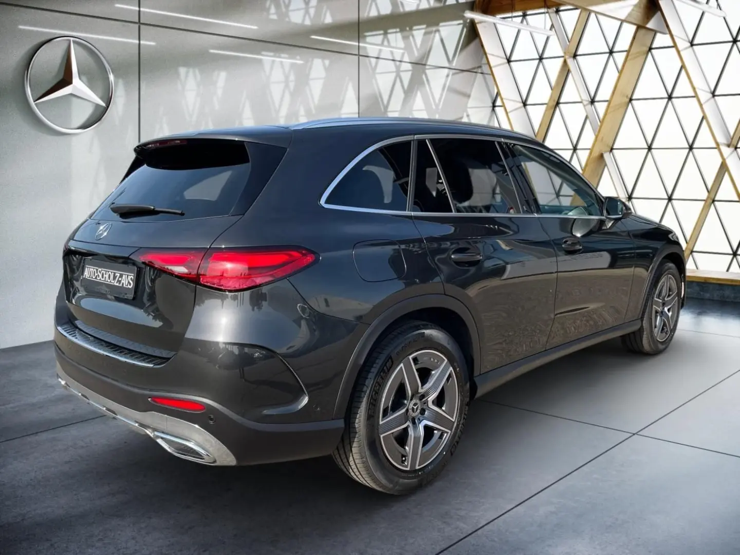 GLC 300 d 4MATIC AMG AHK*Easy-P*Distro+*Memory**