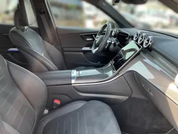 GLC 300 d 4MATIC AMG AHK*Easy-P*Distro+*Memory**