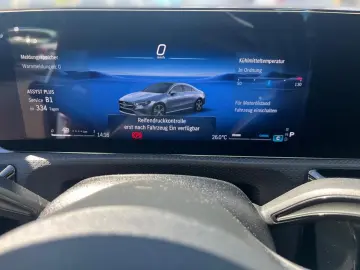 CLA 220 4MATIC Coupé AMG AHK*LenkradHz*Distronic