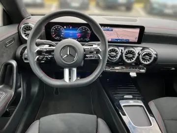 CLA 200 Coupé AMG Night*Multibeam LED*AHK*Guard*