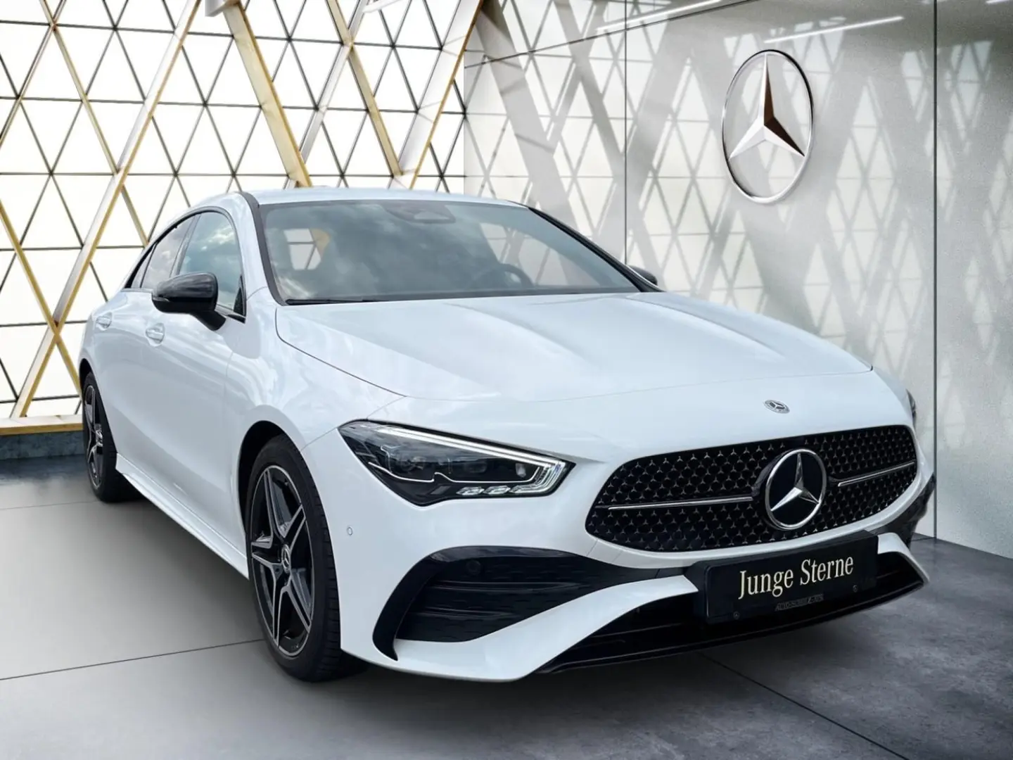 CLA 200 Coupé AMG Night*Multibeam LED*AHK*Guard*