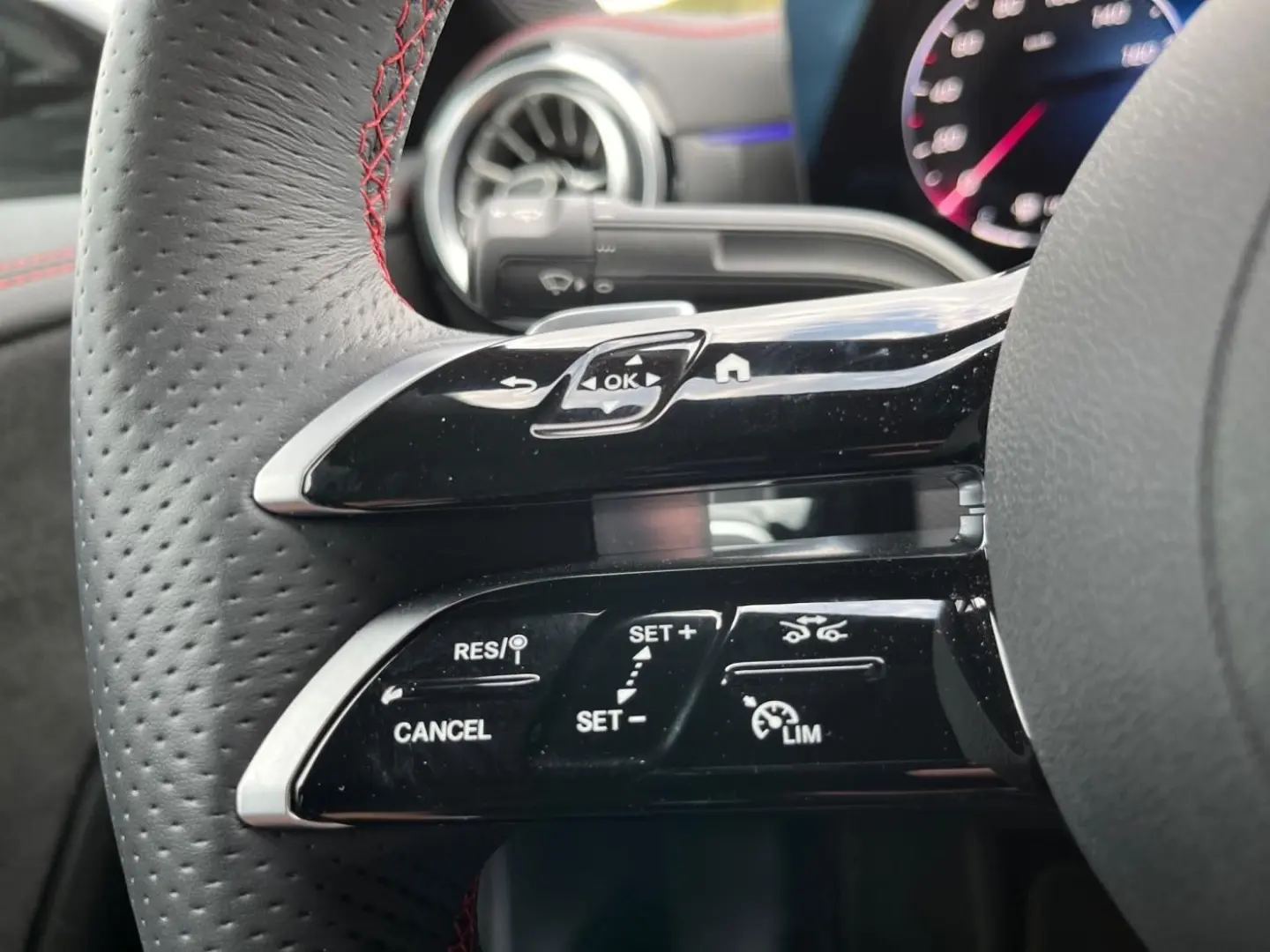CLA 200 Coupé AMG Night*Multibeam LED*AHK*Guard*