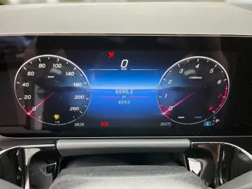 GLA 200 AMG AHK*EasyPack*Ambi*Kamera*Guard*7GDCT