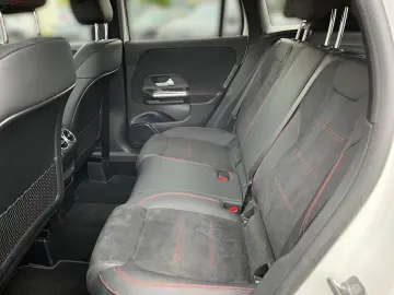 GLA 200 AMG AHK*EasyPack*Ambi*Kamera*Guard*7GDCT