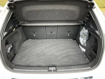GLA 200 AMG AHK*EasyPack*Ambi*Kamera*Guard*7GDCT