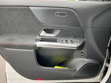 GLA 200 AMG AHK*EasyPack*Ambi*Kamera*Guard*7GDCT