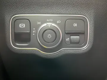 GLA 200 AMG AHK*EasyPack*Ambi*Kamera*Guard*7GDCT