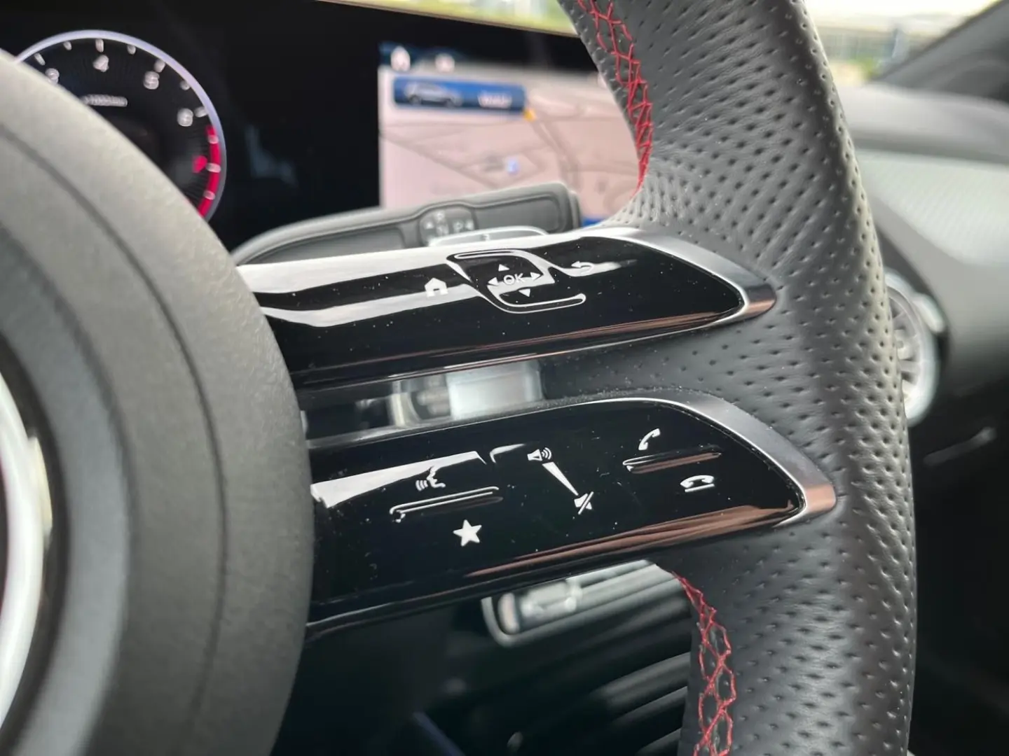 GLA 200 AMG AHK*EasyPack*Ambi*Kamera*Guard*7GDCT