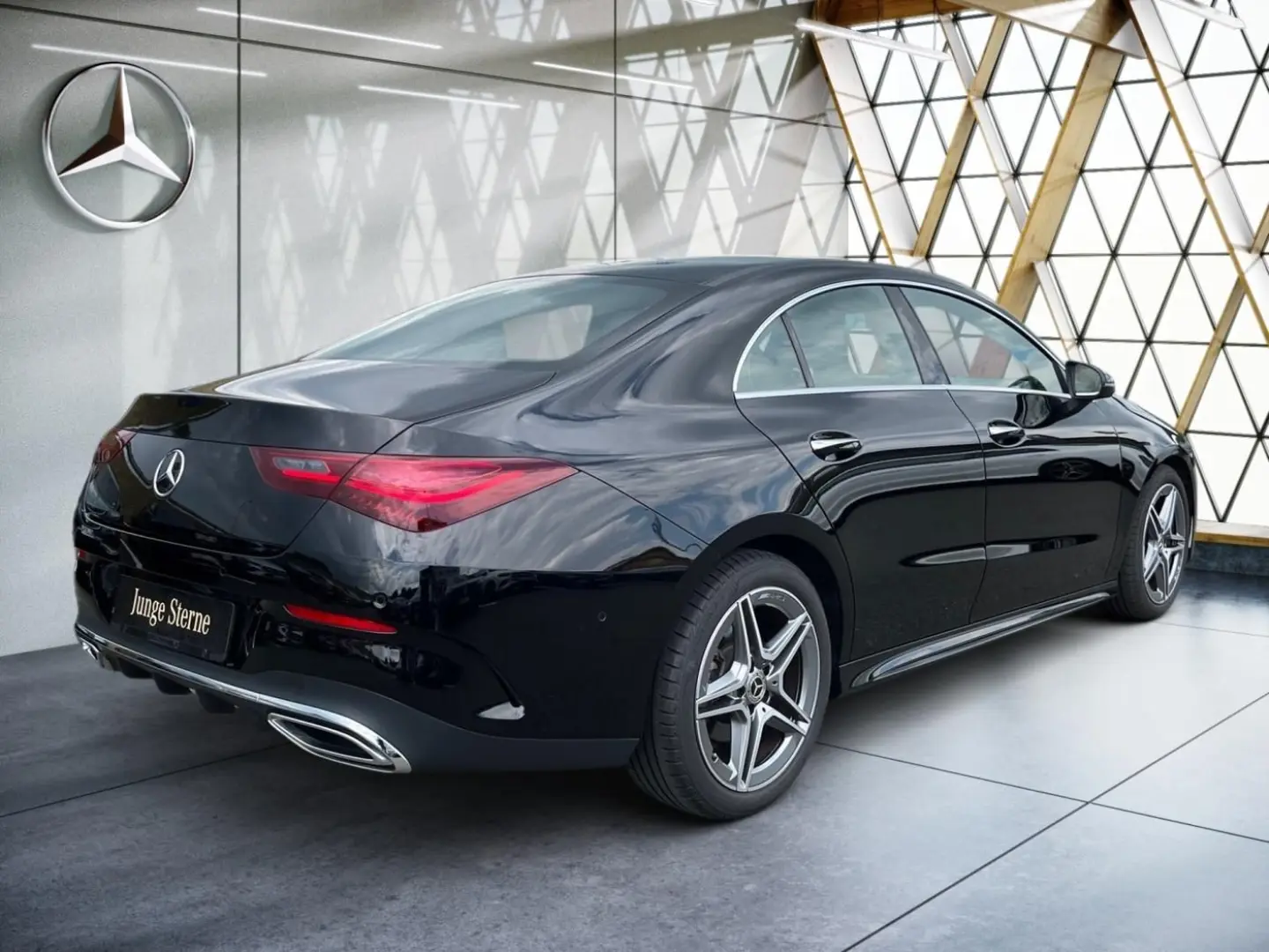 CLA 200 d Coupé AMG Multibeam*AHK*KAM*Distronic*