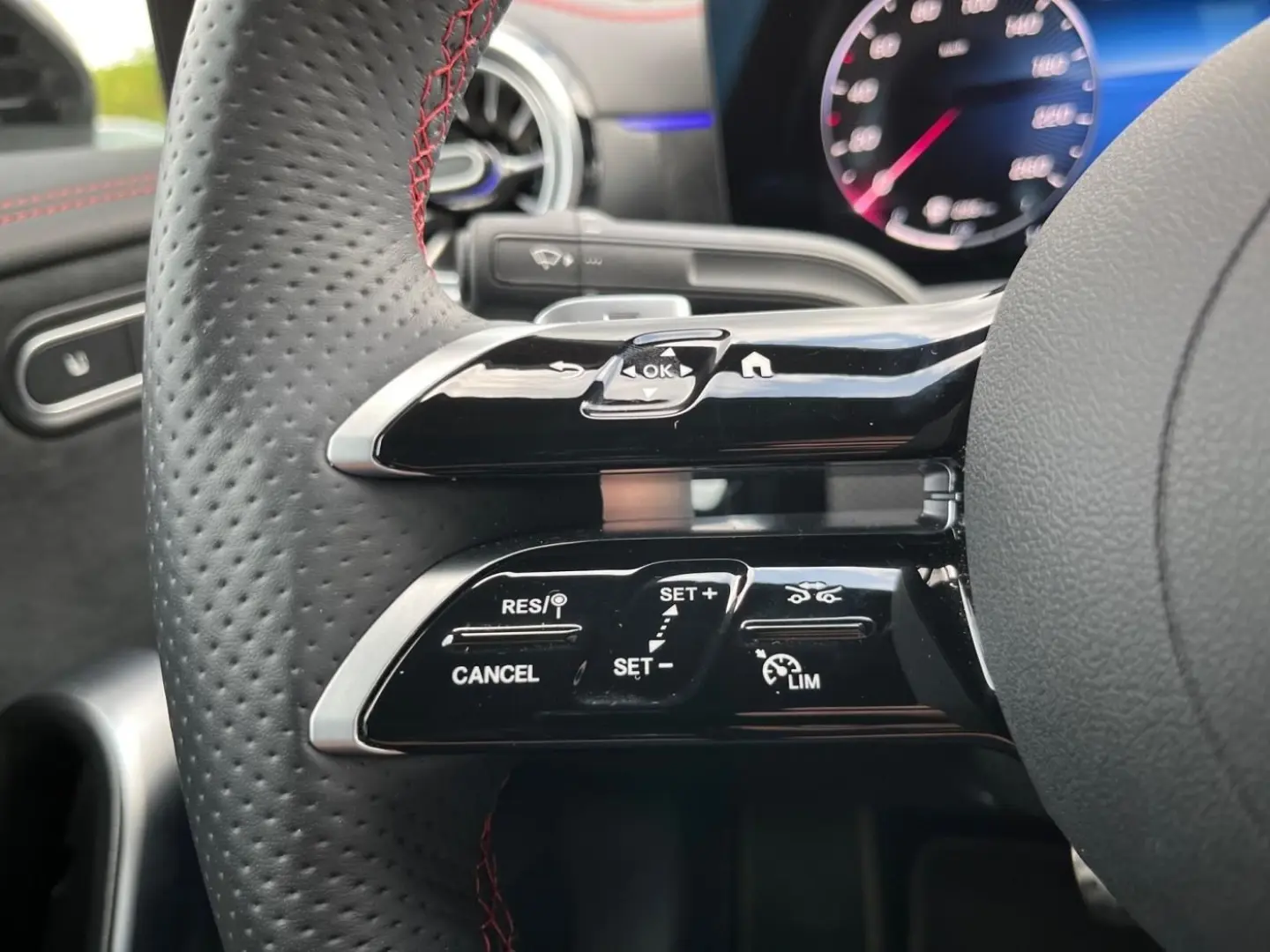 CLA 200 d Coupé AMG Multibeam*AHK*KAM*Distronic*