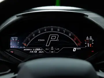 Huracán Tecnica MY23 I Full Xpel I Carbon rear s