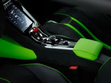 Huracán Tecnica MY23 I Full Xpel I Carbon rear s