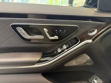 S 350d 4M AMG NAPPA+AIR+PANO+BURM+HUD+DISTR+DIGI