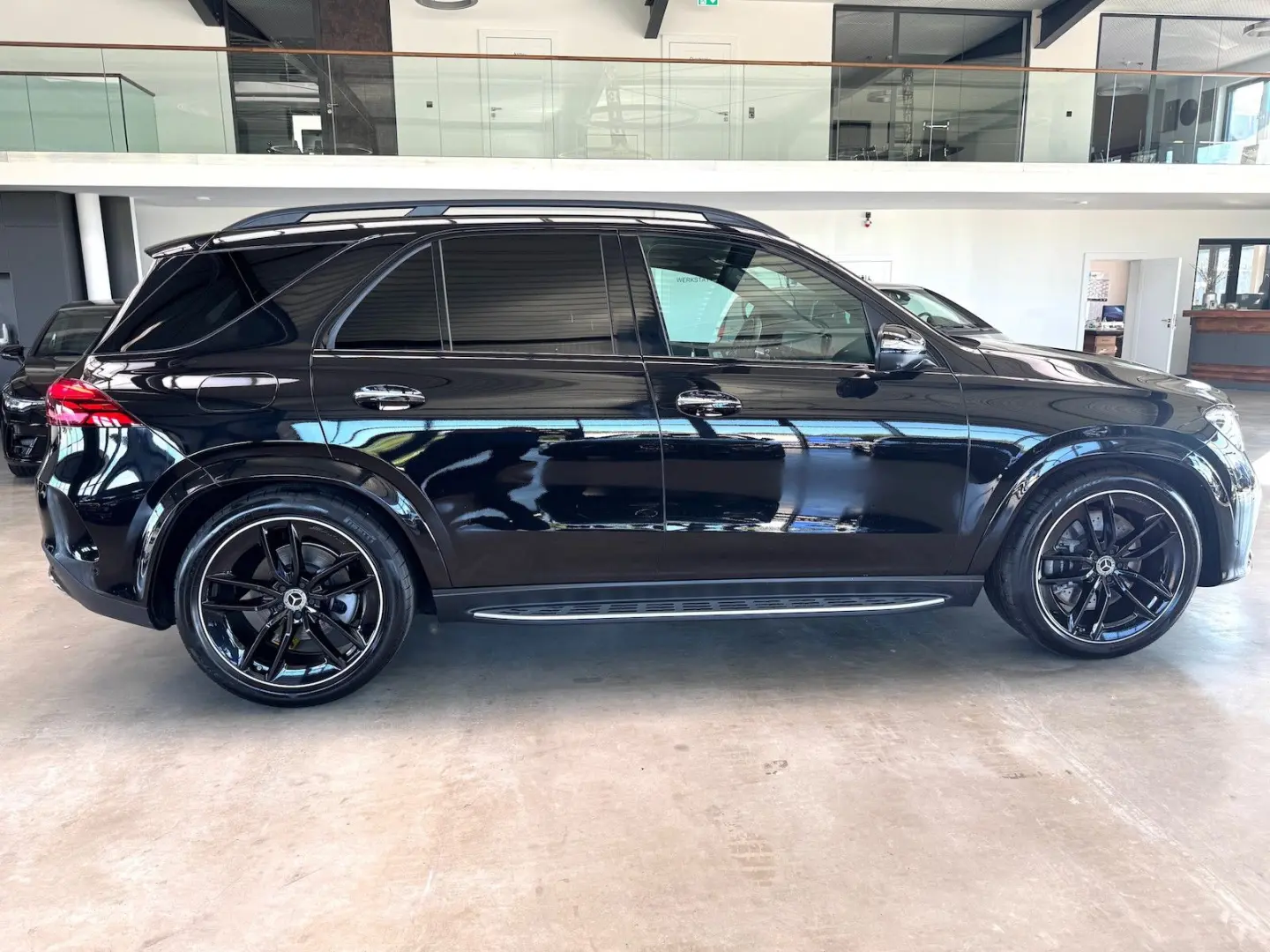 GLE 450 d 4M AMG Night DISTRONIC+ Pano 360°-K AH