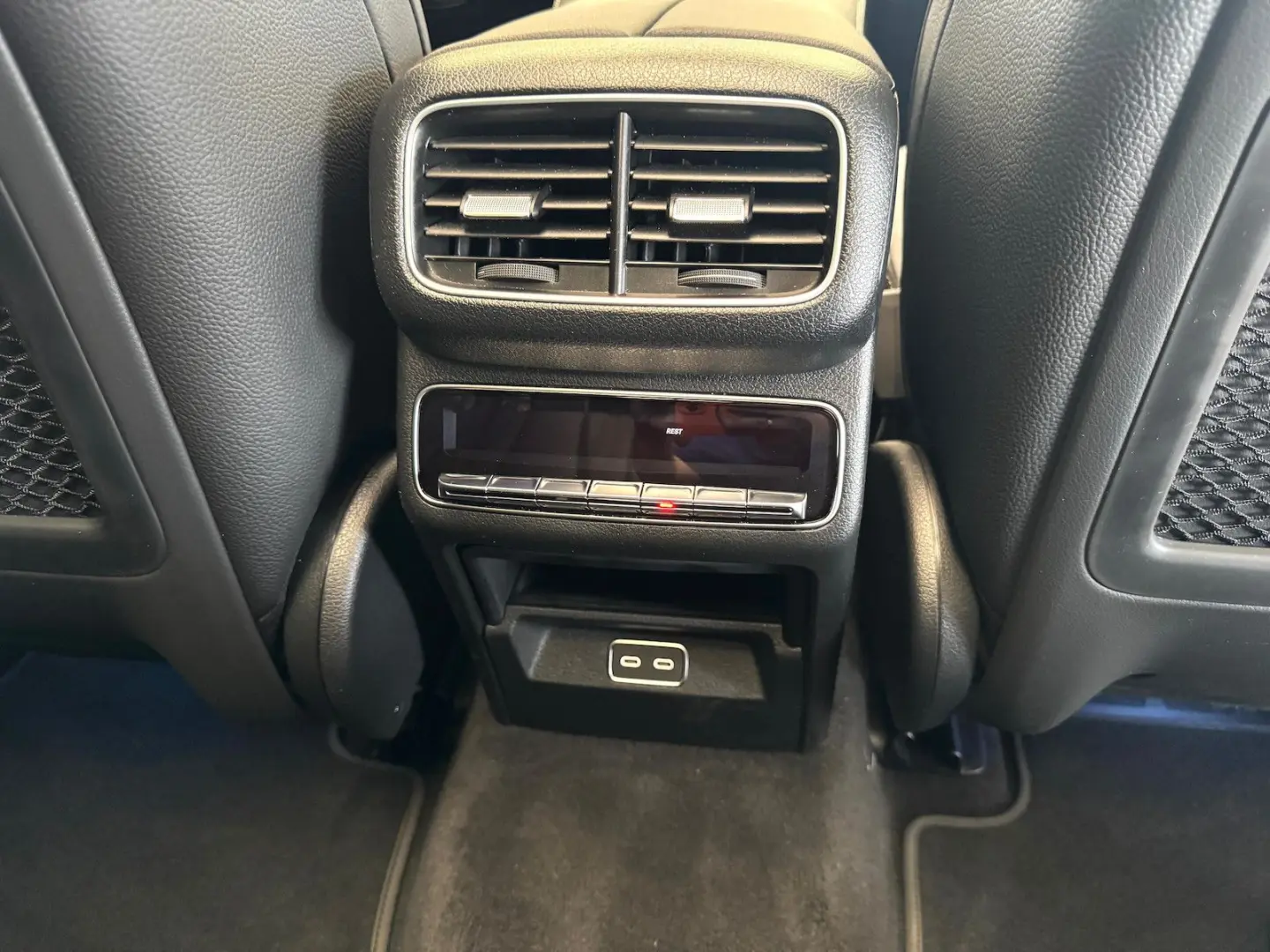 GLE 450 d 4M AMG Night DISTRONIC+ Pano 360°-K AH