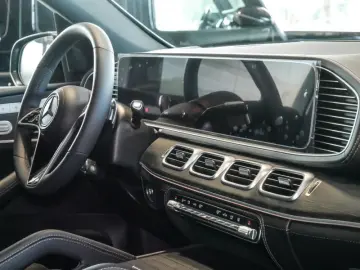 GLE 350 de 4M BURM AMG NIGHT SPUR DISTR PANO