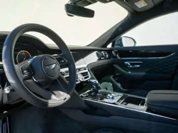 Flying Spur Azure V8 *Naim, Rotating Display*