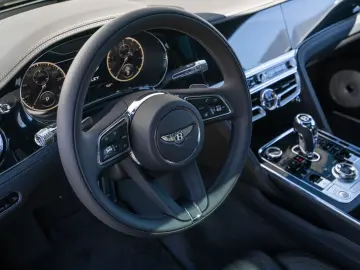 Flying Spur Azure V8 *Naim, Rotating Display*