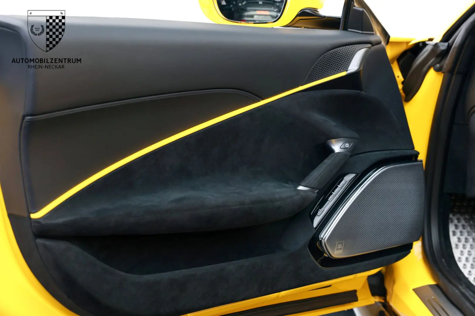 Roma Spider FullCarbon/360Kam/Carbon-LED/JBL