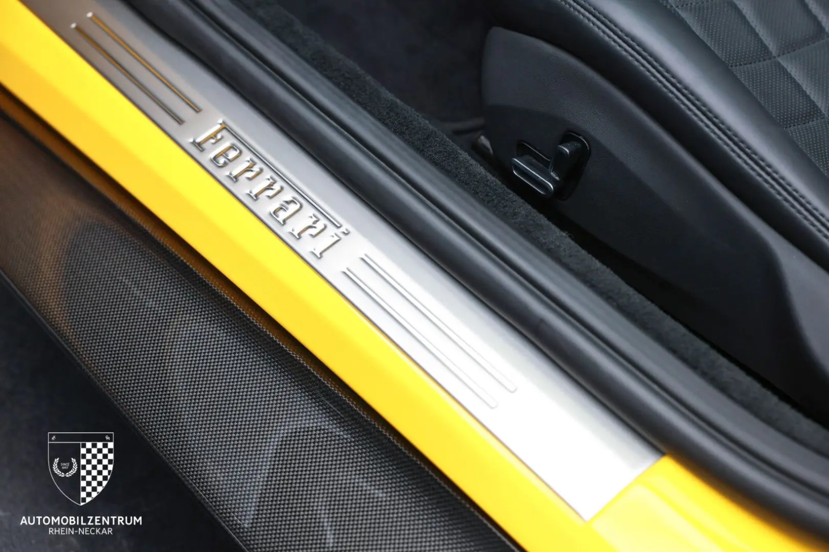 Roma Spider FullCarbon/360Kam/Carbon-LED/JBL